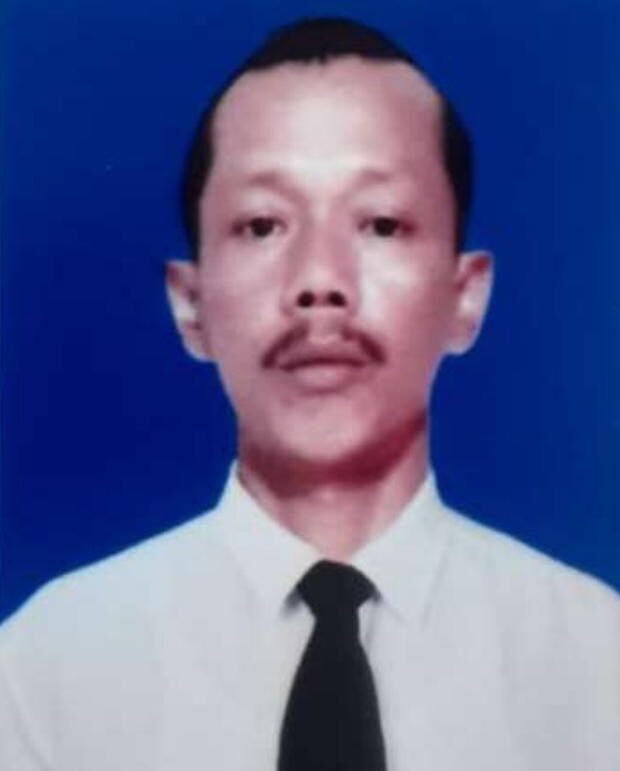 RONI HENDRA